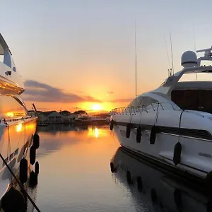 Appartement Charming In Port, Grimaud