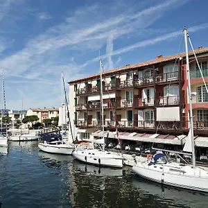 Aparthotel Le Suffren, Grimaud