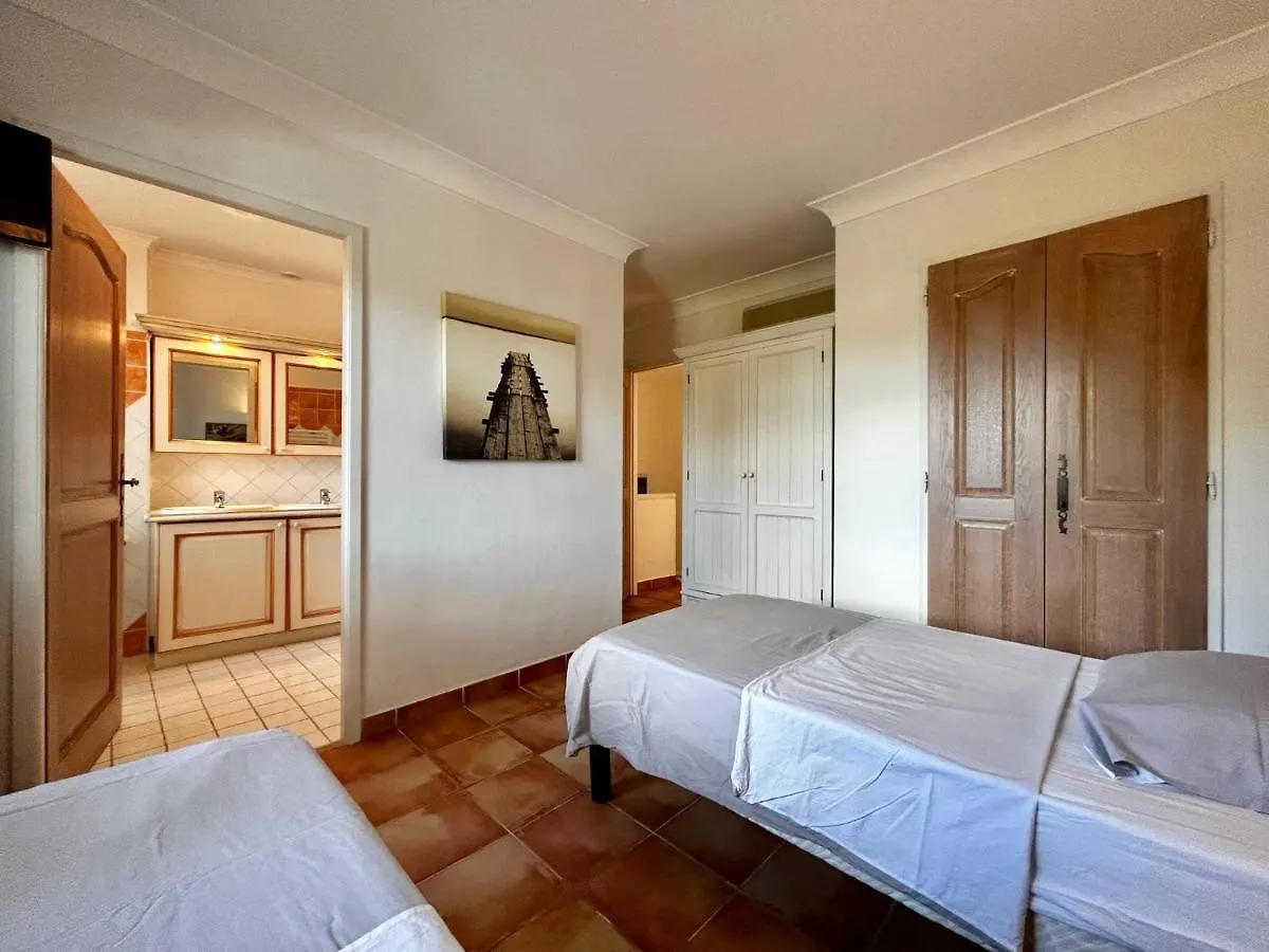 Marinabay 5 Villa Grimaud