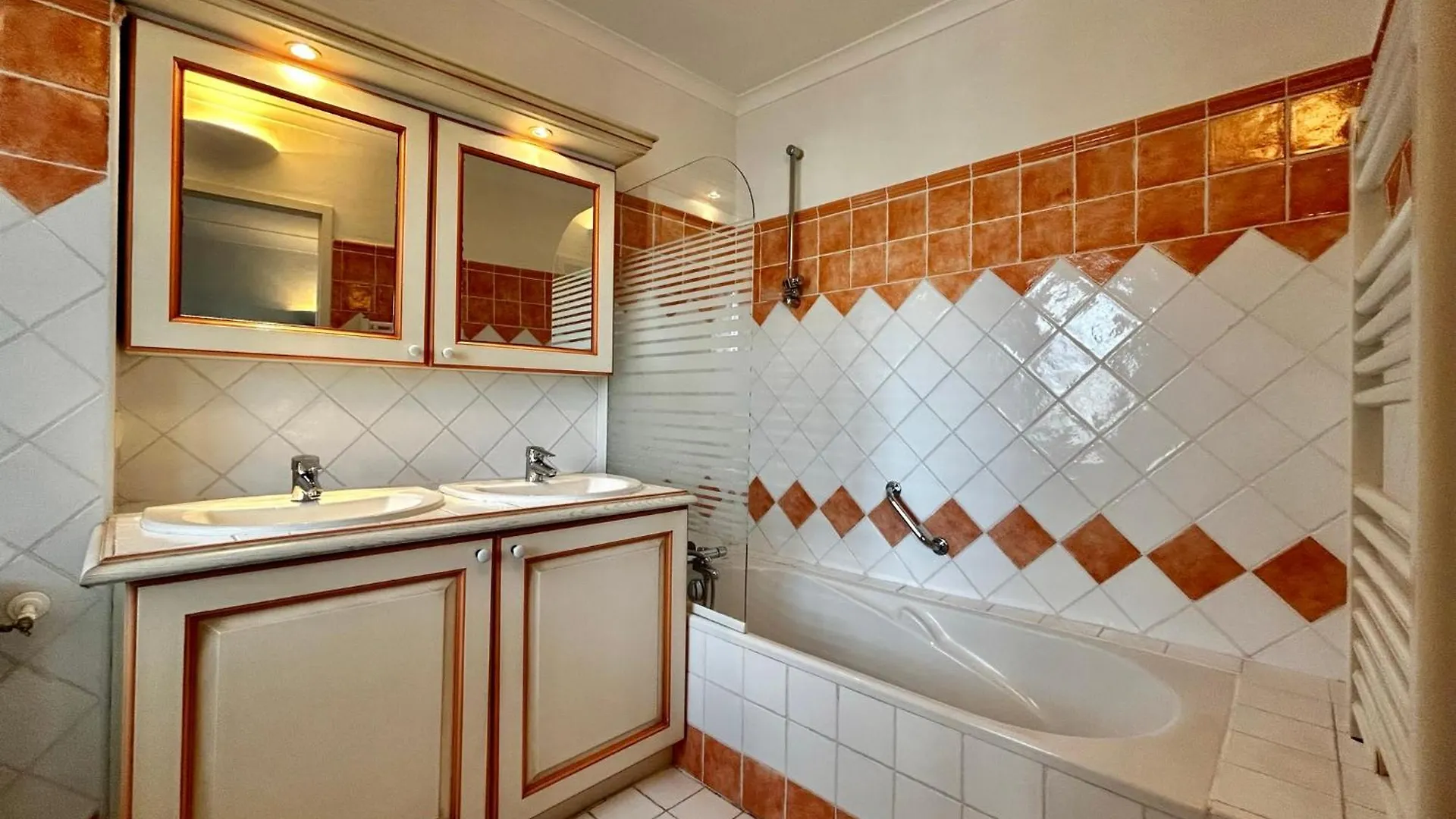 Marinabay 5 Villa Grimaud Holiday home